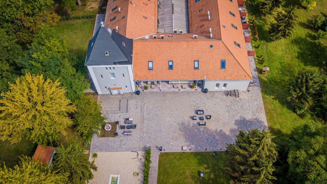 Herczeg Udvarhaz